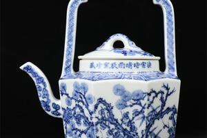 快雪时晴青花松竹梅八方提梁壶