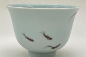 釉里红单翠铃铛杯