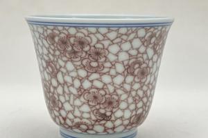 釉里红冰梅玉兰杯