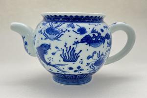 鱼藻纹公道杯