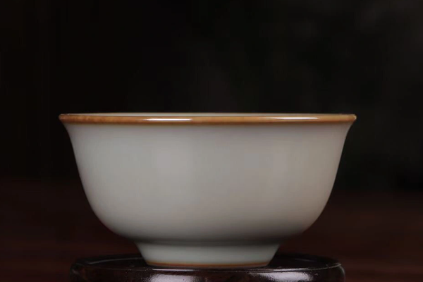 粉青婉玉杯