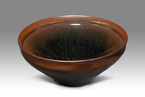 黄兔毫束口深斗盏