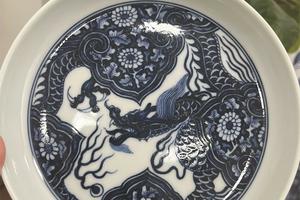 青花青仿明龙穿花壶承