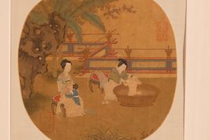 临宋人画十五开册(选六开)，约1520年，嫔妃浴儿