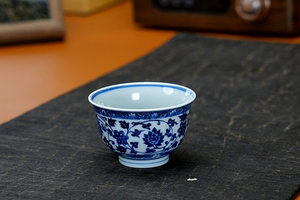 仿明缠枝莲杯