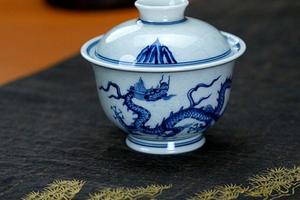淡海水龙盖碗