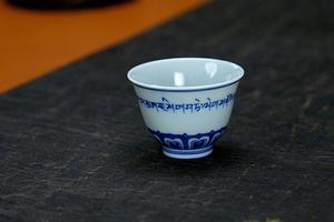青花梵文铃铛杯