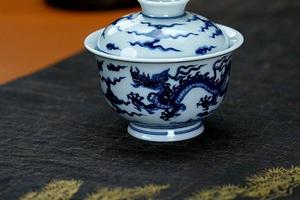 仿明双龙二才盖碗