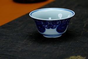 饕餮纹马蹄杯