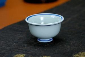 压手杯（白胎）