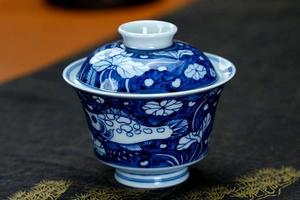 蓝地鱼藻马蹄盖碗