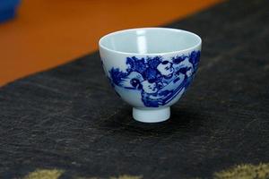 高足童子杯