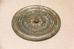 神龟（518-520）铭八乳神人神兽镜