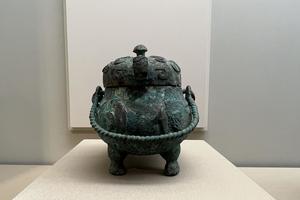 徙卣