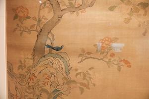 缂丝佛手花鸟图