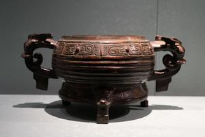 鲁士商戲（cuo）簋