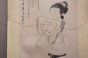 张大千仕女图轴