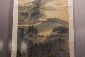 张大千仿董源青绿山水图轴