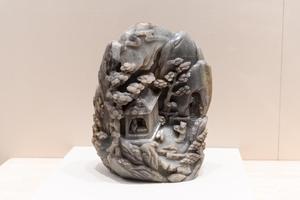 “山水人物图”玉山子